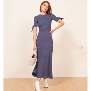 Reformation blue floral maxi dress size 0 XS